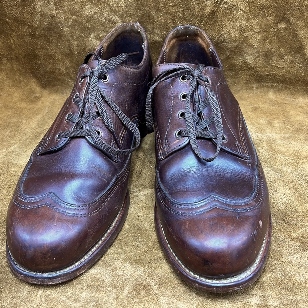 Wolverine 1000 Mile Brown Wingtip Shoes - Picture 4 of 8